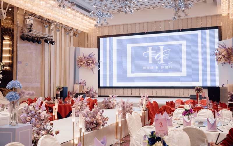 百囍厅 [ 最大25桌 · 高6.0m · 2个柱子 ·  ]