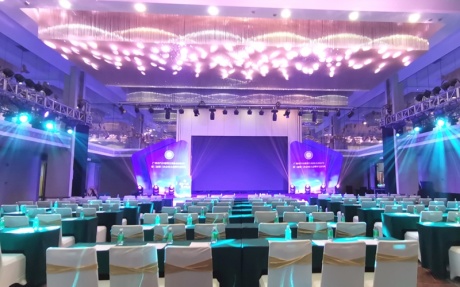 金桃源宴会厅 [ 最大32桌 · 高7.0m · 无柱 ·  ]